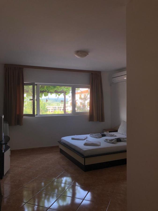 Sarievi Holiday Home Carevo Kültér fotó